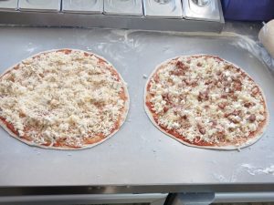 coffee-shop-pizza-pics-1-mfn